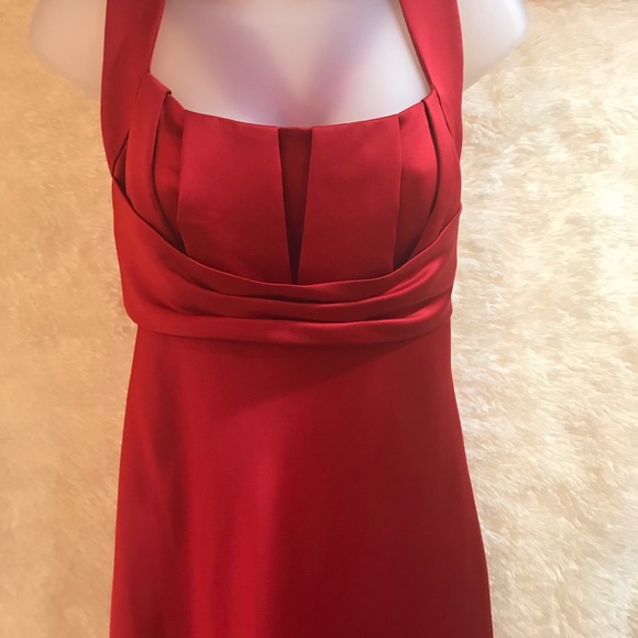 Calvin Klein Red full length formal dress. Size 8 - Picture 3 of 6